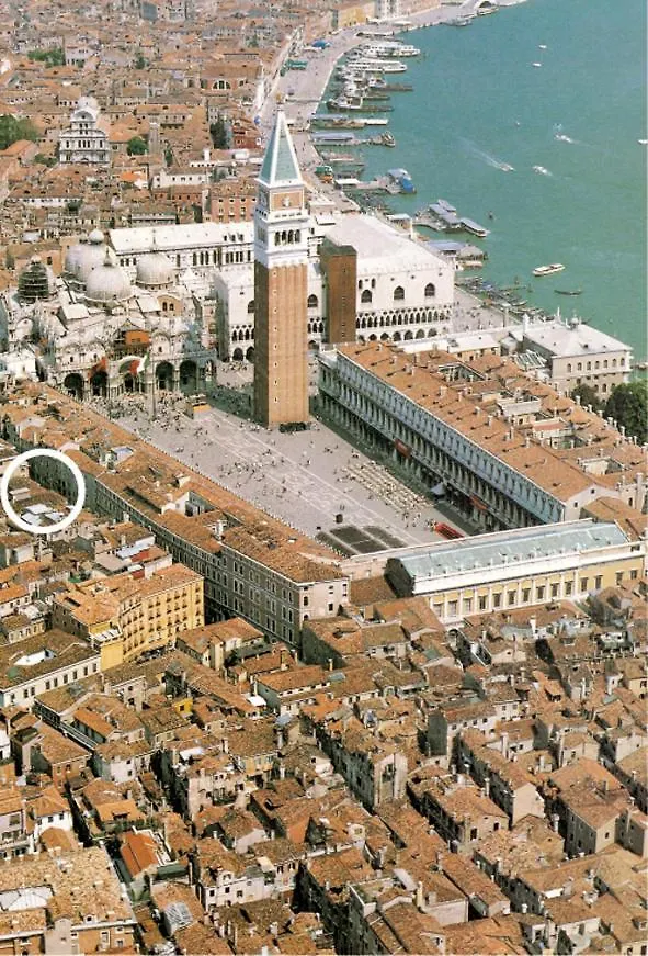 ***  فندق أمباسادور تري روز البندقية إيطاليا